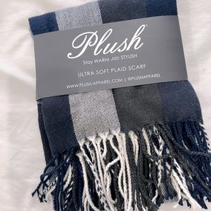 Plush apparel Brand new scarf. Womens.